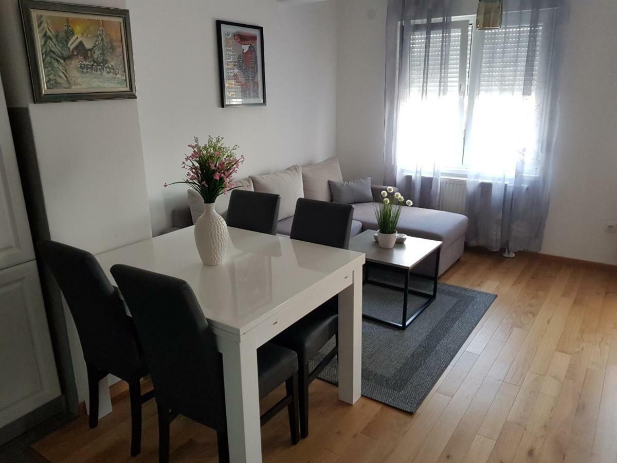 Apartman DIJANA Apartment Banja Luka Bagian luar foto